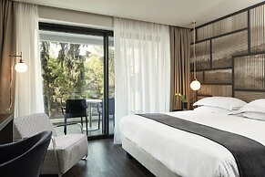 Azur Hotel