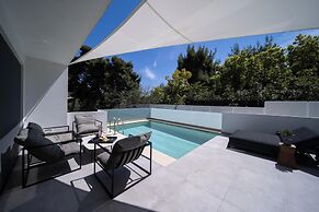 Azur Hotel
