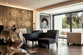 Azur Hotel