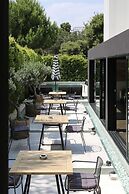 Azur Hotel