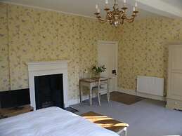 Trelough House B&B