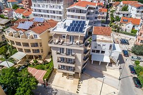 Almare apartments  Budva