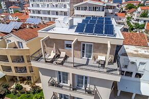 Almare apartments  Budva