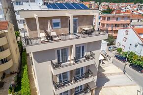 Almare apartments  Budva