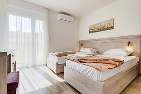 Almare apartments  Budva