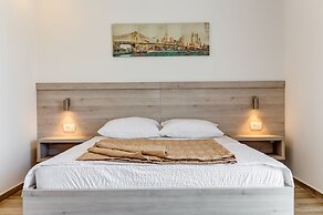 Almare apartments  Budva