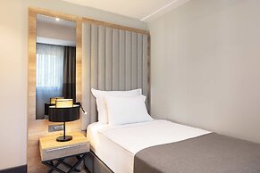 Aqua Mount Hotel Thermal Spa Hot Spring