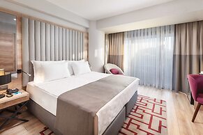 Aqua Mount Hotel Thermal Spa Hot Spring