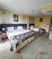 Dora Hotel