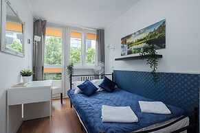 UNIT Warszawa Centrum Room by Metro Rondo ONZ