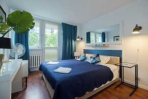 UNIT Warszawa Centrum Room by Metro Rondo ONZ