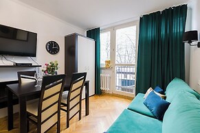 UNIT Warszawa Centrum Room by Metro Rondo ONZ