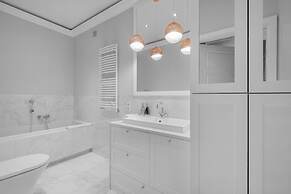 UNIT Centrum deLuX Plac Zbawiciela