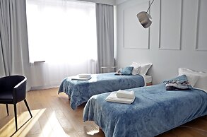 UNIT Centrum deLuX Plac Zbawiciela