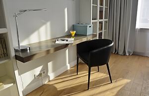 UNIT Centrum deLuX Plac Zbawiciela