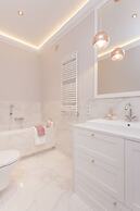 UNIT Centrum deLuX Plac Zbawiciela