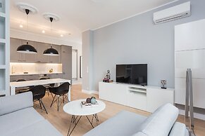 UNIT Centrum deLuX Plac Zbawiciela