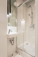 UNIT Centrum deLuX Plac Zbawiciela