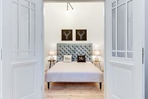 Navy Group - Lion's Castle