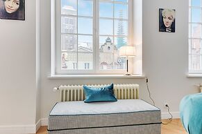 Navy Group - Old Town Apartments