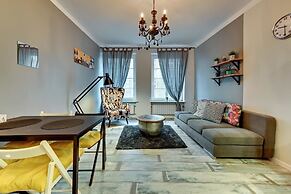 Navy Group - Old Town Apartments