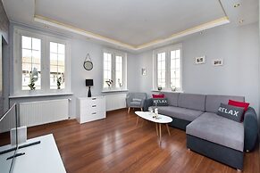 Navy Group - Old Town Apartments