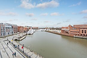 Navy Group - Old Town Apartments