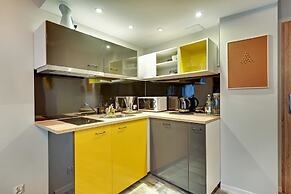 Navy Group - Old Town Apartments