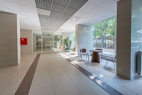 UNIT Short Rent Apartment by Warsaw Metro Station