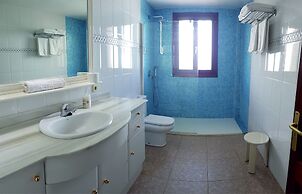 Apartamentos Xaloc HRC