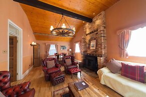 Herston Log Cabins and Holiday Lodges