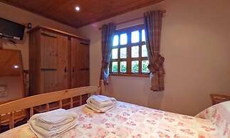 Herston Log Cabins and Holiday Lodges