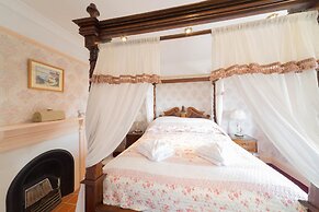 Herston Log Cabins and Holiday Lodges