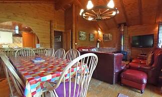 Herston Log Cabins and Holiday Lodges