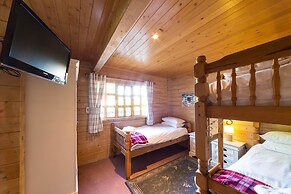 Herston Log Cabins and Holiday Lodges