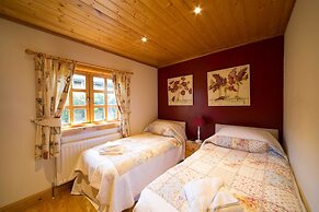 Herston Log Cabins and Holiday Lodges