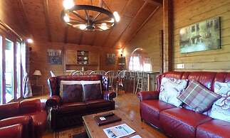 Herston Log Cabins and Holiday Lodges