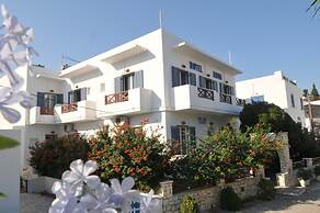 Anna Platanou Hotel