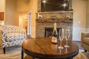 Cranmore Condominium Lodging