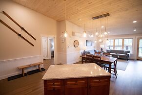 Cranmore Condominium Lodging