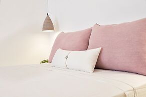 Anna Platanou Suites