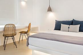 Anna Platanou Suites