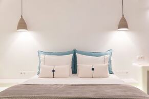 Anna Platanou Suites