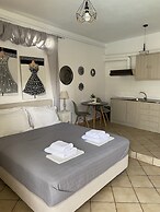 Kasteli Studios & Apartments