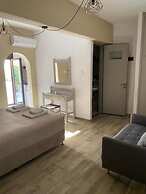 Kasteli Studios & Apartments