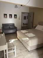 Kasteli Studios & Apartments