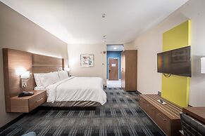 Holiday Inn Express and Suites Houston Westchase - Westheimer, an IHG 