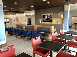 Holiday Inn Express and Suites Houston Westchase - Westheimer by IHG