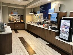 Holiday Inn Express and Suites Houston Westchase - Westheimer by IHG