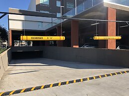 Holiday Inn Express and Suites Houston Westchase - Westheimer by IHG